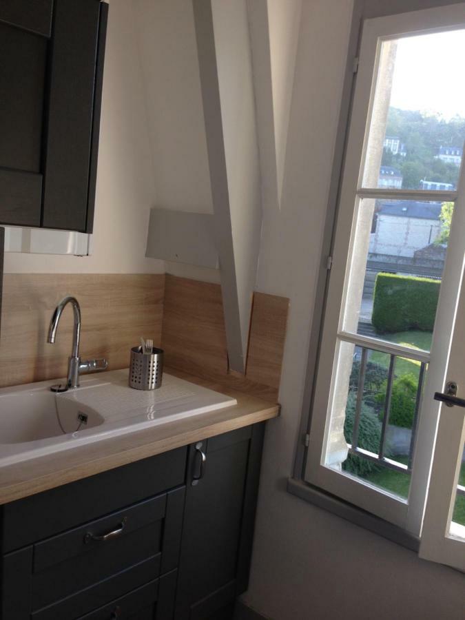 Un Petit Nid A Apartment Honfleur
